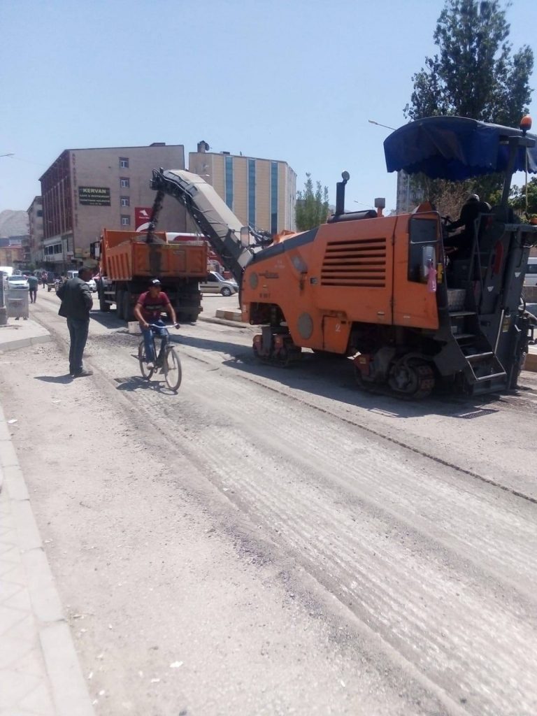 AĞRI CADDESİNİ KARAYOLLARIMI?
DOĞUBAYAZIT