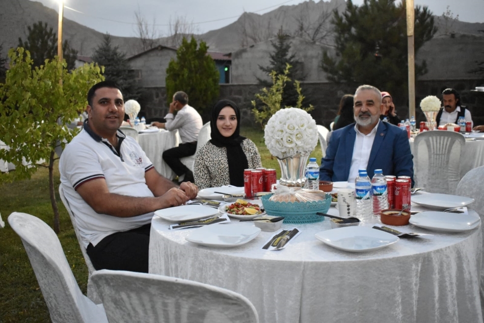 2022/08/1661312683_kaymakam_ve_ben4.jpg