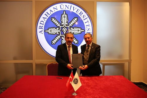 AİÇÜ Rektörü Prof. Dr. Karabulut Ardahan Üniversitesinde "Dijital Dönüşümü" Anlattı