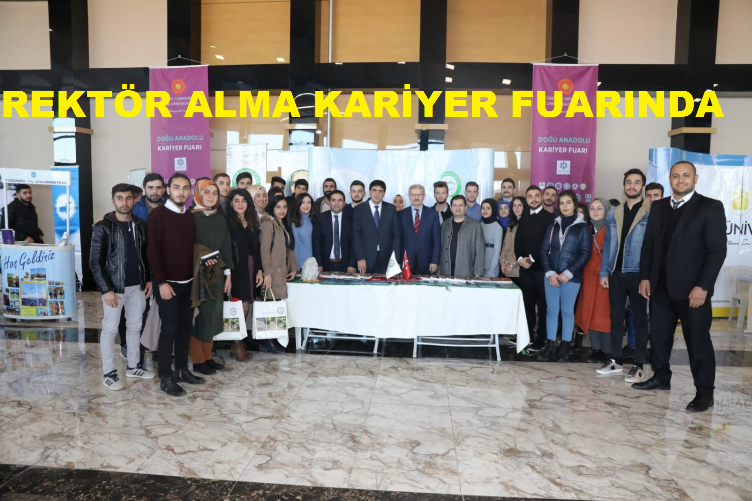 REKTÖR ALAMA KARİYER FUARINDA