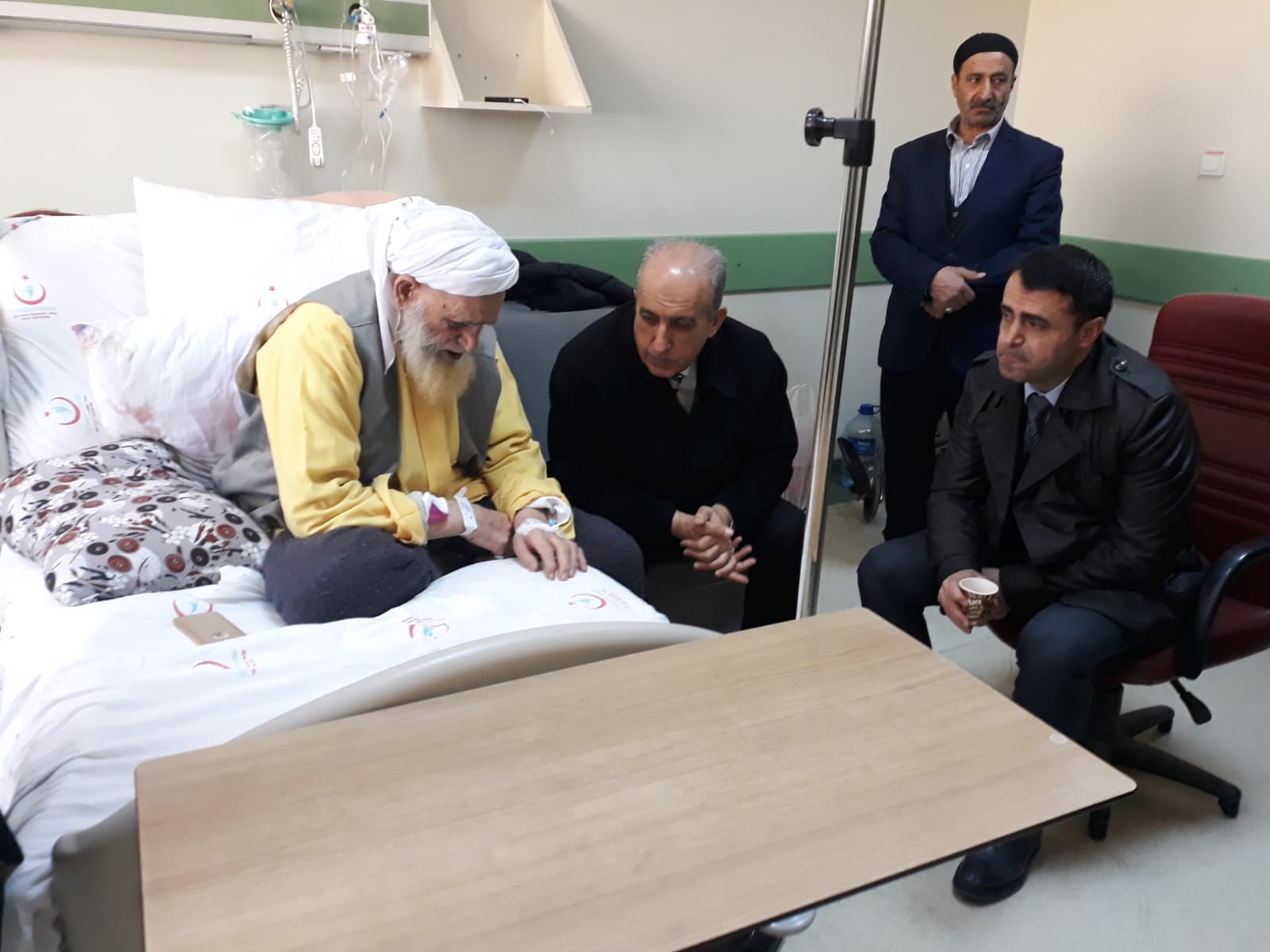 DOĞUBAYAZIT KANAAT ÖNDERLERİNDEN MOLLA RAŞİT'E ZİYARET