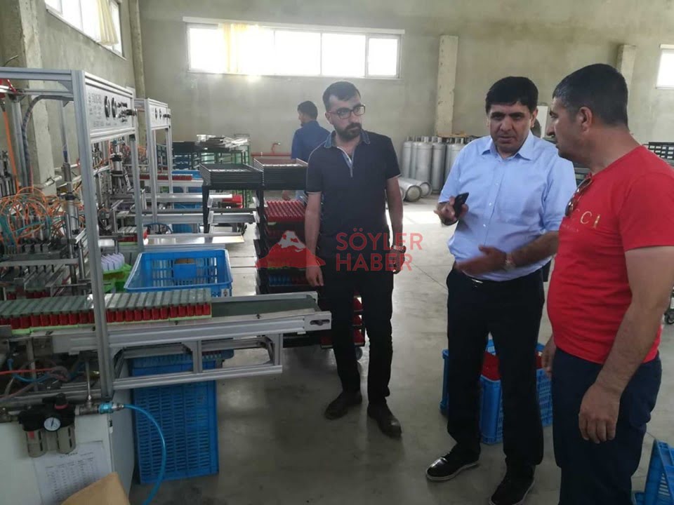 ALMA KOKO ÇAKMAK FABRİKASINDA