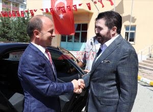 Ağrı Cumhuriyet Başsavcısı Hasan Turgut, Sayan'ı makamında ziyaret etti.