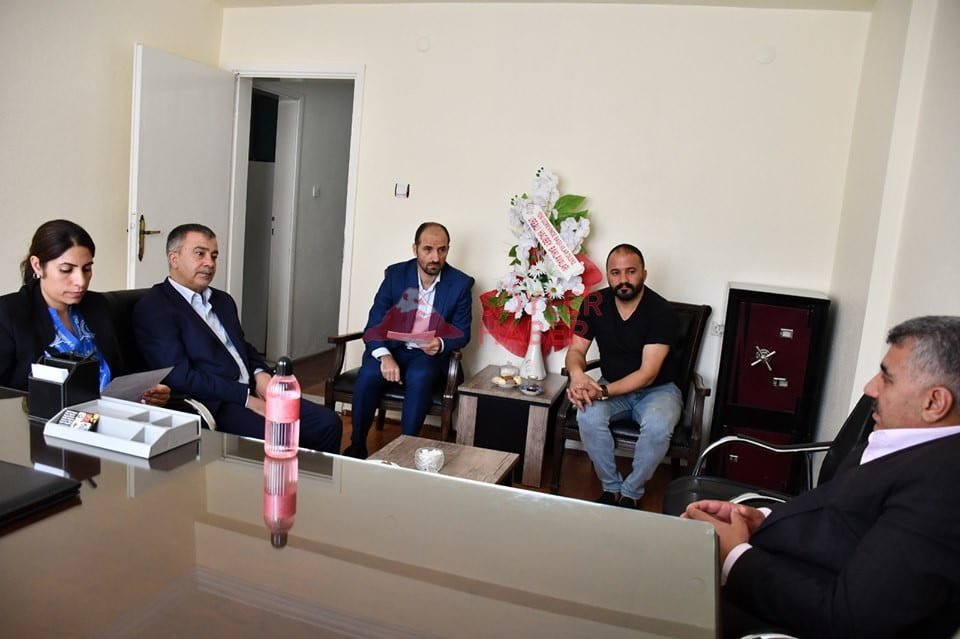 BAŞKAN ACAR ESNAF VE SANATKARLAR ODASINI ZİYARET ETTİ