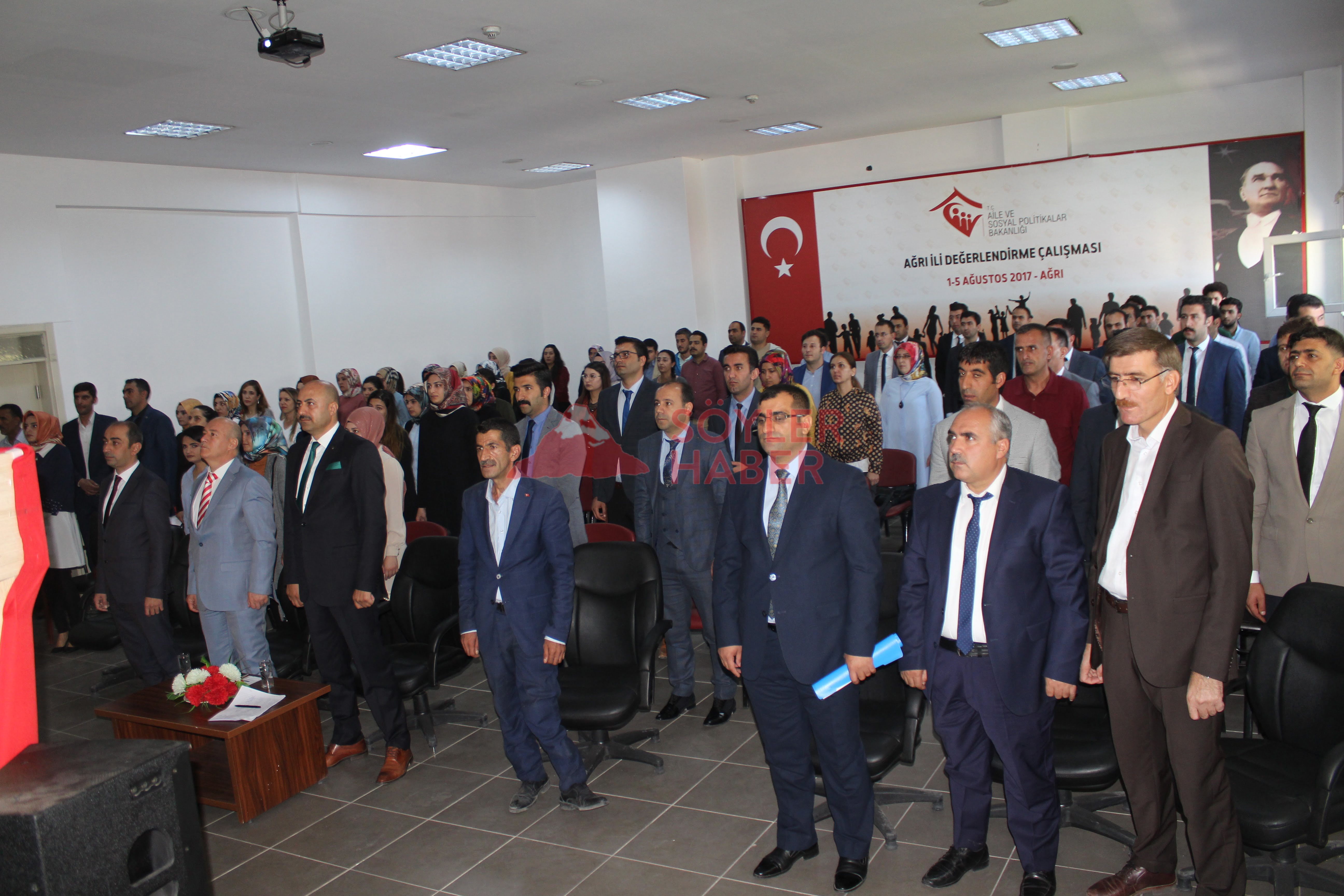 Ağrı Aile, Çalışma ve Sosyal Hizmetler İl Müdürlüğü 9 Aylık Değerlendirme Toplantısı Yaptı.