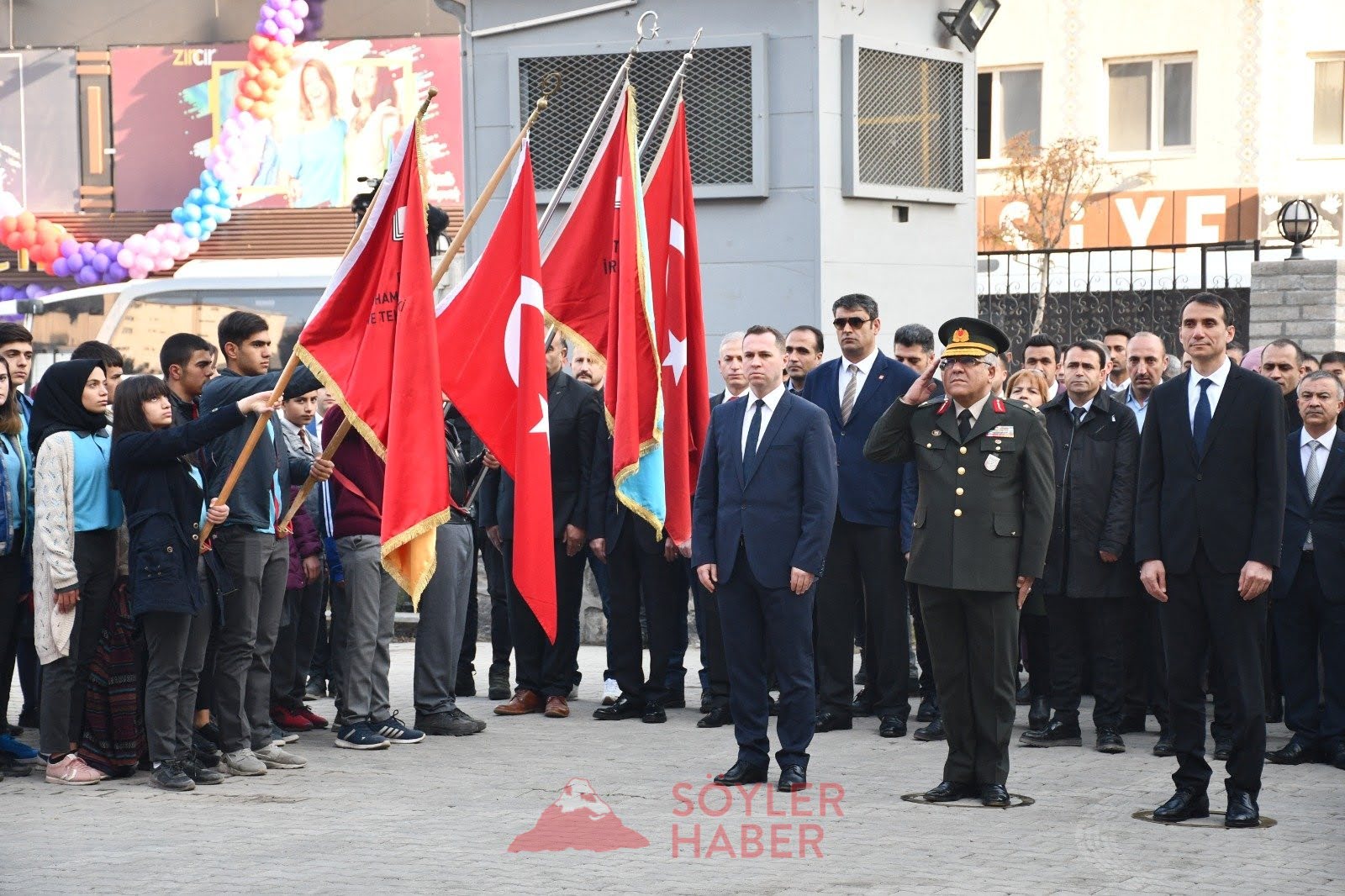 Gazi Mustafa Kemal Atatürk'ün ebediyete intikalinin 81. Yılı
