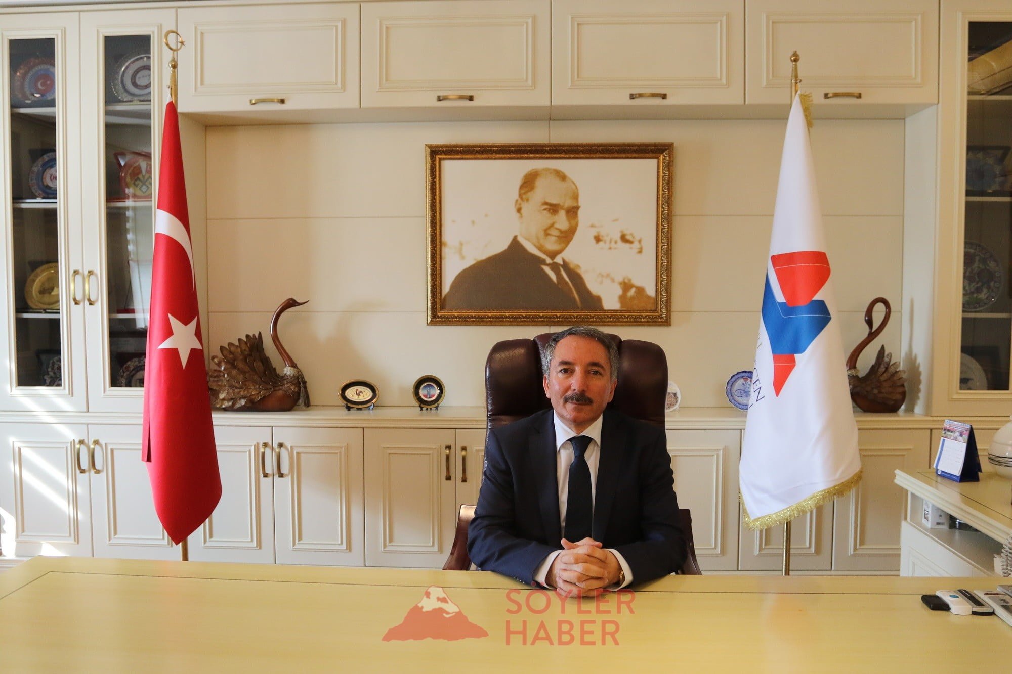 AİÇÜ Rektörü Prof. Dr. Karabulut'un "8 Mart Dünya Kadınlar Günü" Mesajı