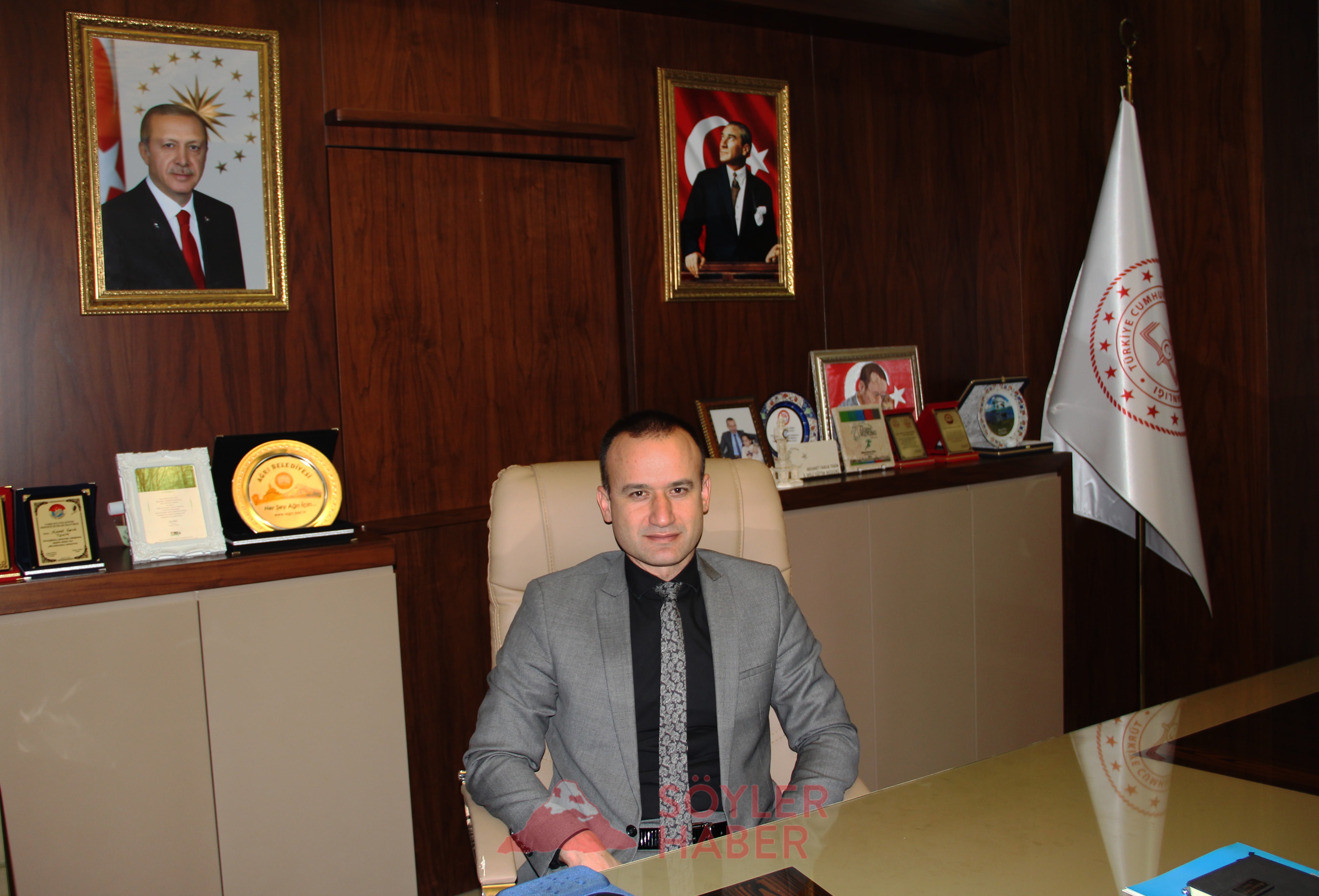 Ağrı Milli Eğitim Müdürü Tekin'den öğretmenlere öğrencilerine destek olma çağrısı