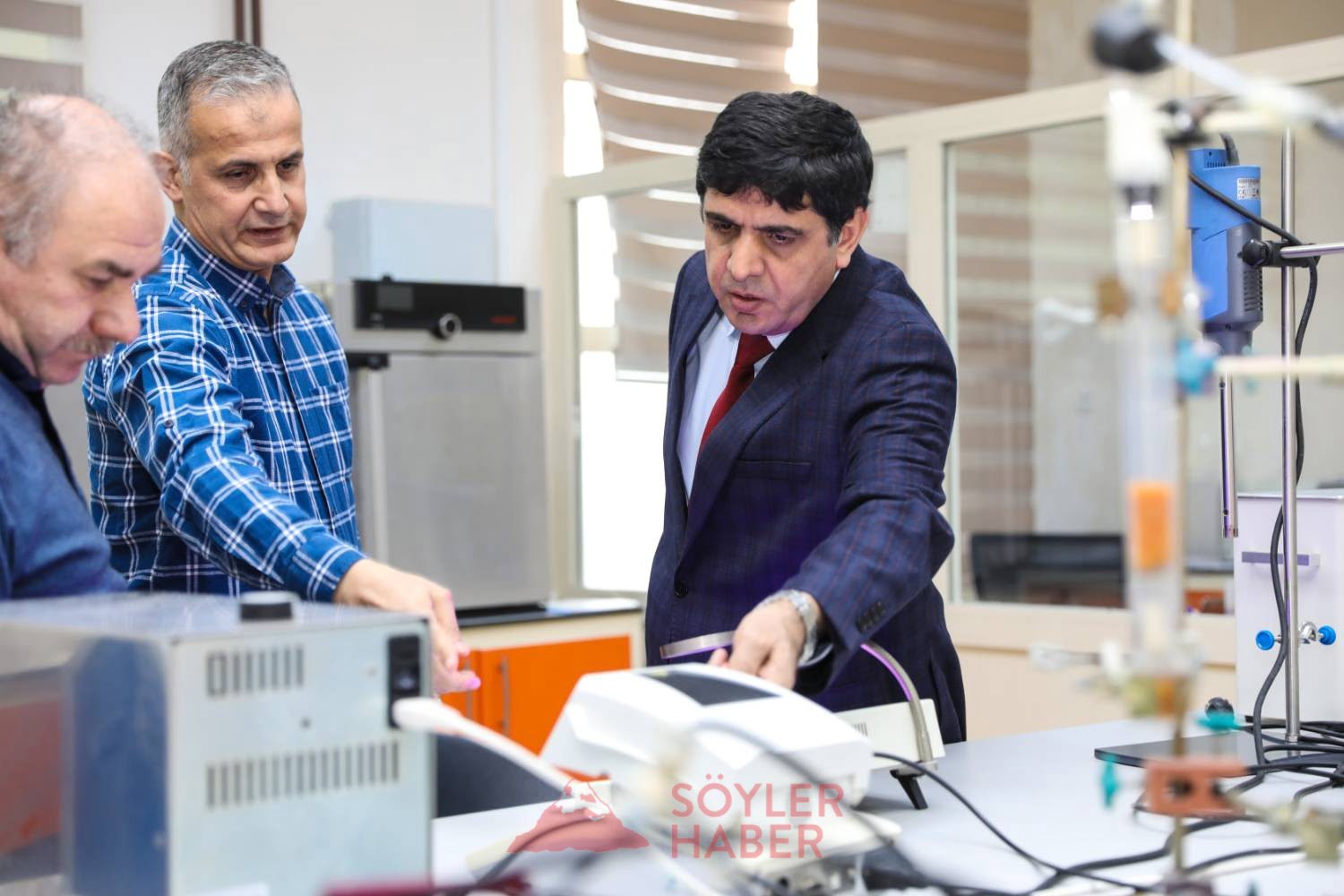 Rektör Alma, Covid-19'a Karşı Ar-Ge Çalışması Talimatı Verdi