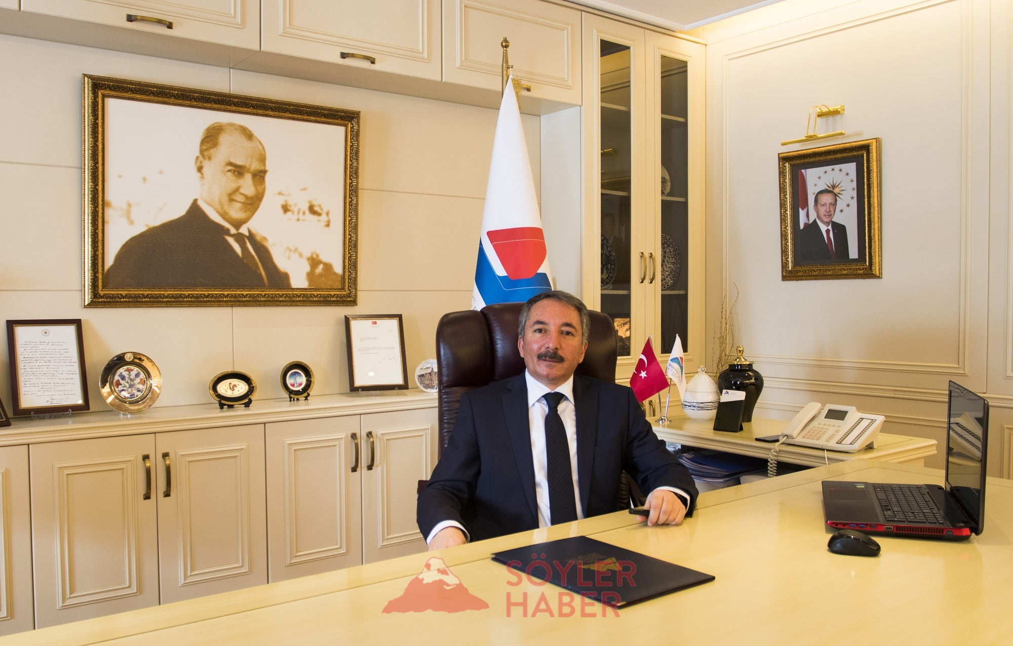 REKTÖR KARABULUT'UN 30 AĞUSTOS MESAJI