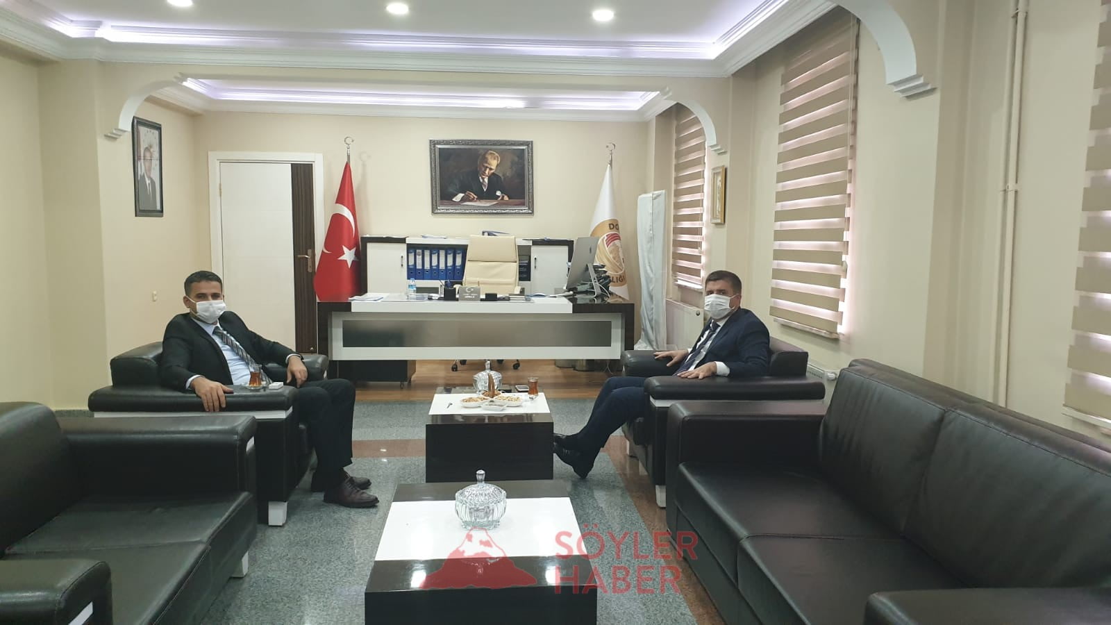 VALİ SARIİBRAHİM KAYMAKAM AKPINAR'I ZİYARET ETTİ