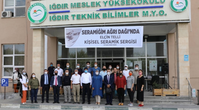 Iğdır Üniversitesi Tarafından Seramiğim Ağrı Dağı'nda' Konulu Sergi Düzenlendi