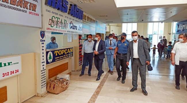 Kaymakam Akpınar, Doğubayazıt Otogarında Covid-19 Denetimlerine Katıldı.
