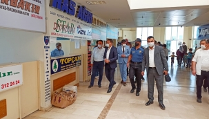 Kaymakam Akpınar, Doğubayazıt Otogarında Covid-19 Denetimlerine Katıldı.