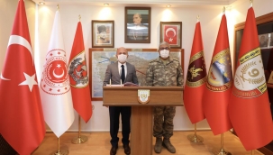 Vali Varol'dan Doğubayazıt 1. Mekanize Piyade Tugay Komutanlığı'na Ziyaret