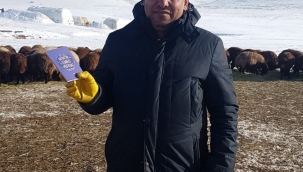 Bakan Ziya Selçuk, Ağrılı aile ile bir araya geldi