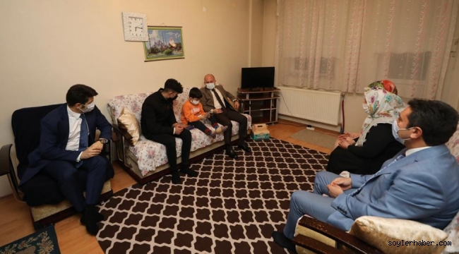 Ağrı Valisi Varol, Çiftçi Ailesine Misafir Oldu