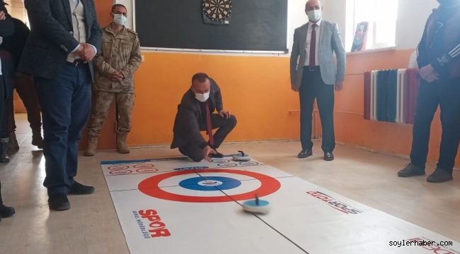 AĞRI MİLLİ EĞİTİM MÜDÜRÜ TEKİN, İLÇELERDE AÇILIŞLARA KATILDI