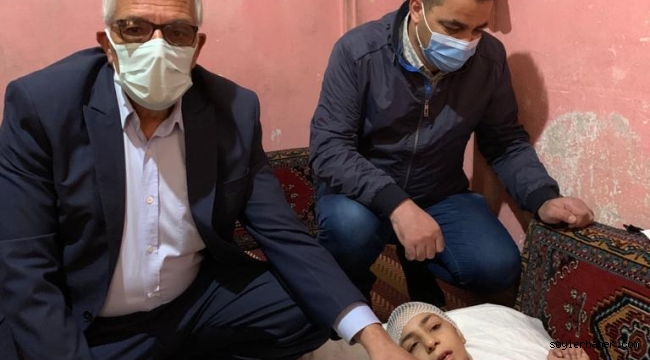 AĞRILI ÖĞRETMENLERDEN BEYİN AMELİYATI OLAN SURİYE'Lİ HAVİN ÖĞRENCİYE YARDIM