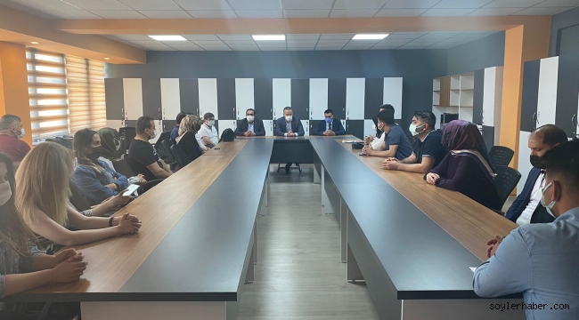 AĞRI MİLLİ EĞİTİM MÜDÜRÜ TEKİN, SOSYAL MEDYA ÜZERİNDE KENDİSİNE YAPILAN DAVETE İCABET ETTİ