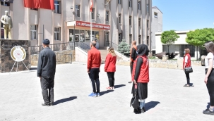 DOĞUBAYAZIT'DA 19 MAYIS ATATÜRK'Ü ANMA GENÇLİK VE SPOR BAYRAMI ETKİNLİKLER İLE KUTLANDI