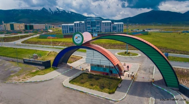 IĞDIR ÜNİVERSİTESİ REKTÖRÜ M. HAKKI ALMA HİZMETE KALDIĞI YERDEN DEVAM DEDİ.