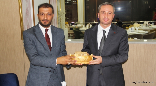 AĞRI MİLLİ EĞİTİM MÜDÜRÜ KÖKREK, ÖĞRENCİLERİMİZİN BAŞARISI BİZİM BAŞARIMIZDIR