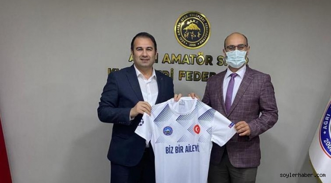 Ağrı'da Spor Müsabakasında Görevlendirilecekler İçin İlk Yardım Kursu Verildi