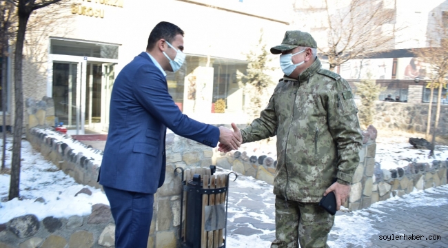 GENERAL UZUN, KAYMAKAM AKPINAR'I MAKAMINDA ZİYARET ETTİ