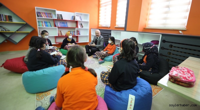 Vali Dr. Osman Varol, Şehit Uzman Çavuş Tuncer Doğan İmam Hatip Ortaokulunu ziyaret etti.