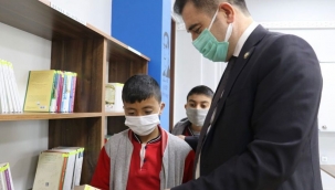 DOĞUBAYAZIT BAŞSAVCISI BAHRİ YALÇINÖZ 'DEN ŞEHİT SAVCI HAKAN KILIÇ OKULUNA ZİYARET VE DESTEK