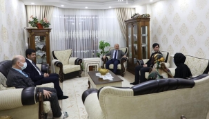 VALİ AMCA TAVSİYEDE BULUNDU