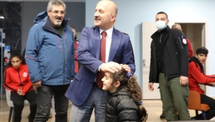 Vali Dr. Osman Varol, Sporcu Eğitim Merkezini ziyaret etti.