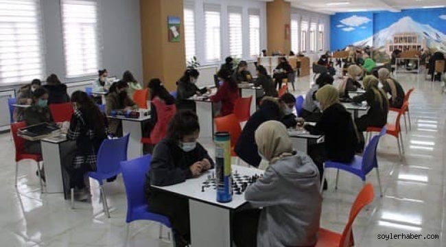 AĞRI'DA OKUYAN ŞEHİR PROJESİ