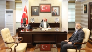  VALİ VAROL, AK PARTİ DOĞUBAYAZIT BELEDİYE MECLİS ÜYESİ SÖYLER'İ MAKAMINDA KABUL ETTİ
