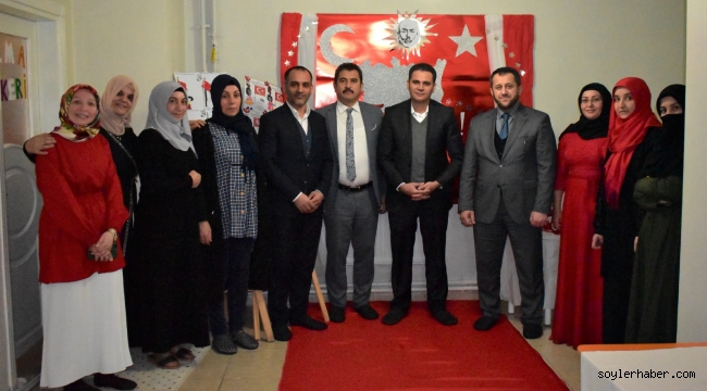 DOĞUBAYAZIT ADEM-1 DE EĞİTİM GÖREN ÖĞRENCİLERİ, İSTİKLAL MARŞI'NIN KABÜLÜ YIL DÖNÜMÜ ETKİNLİKLERİ