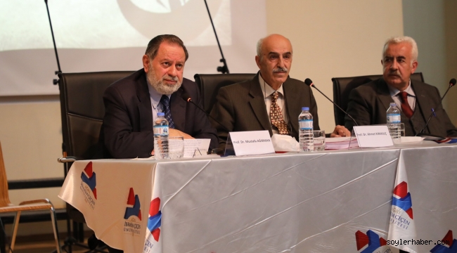 "Yüreklerde Akif, Dillerde Hürriyet"