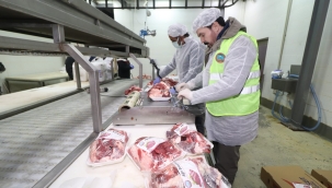 AĞRI'NIN MEDARI İFTİHARI SAVCI SAYAN'DAN RAMAZAN AYI BOYUNCA İHTİYAÇ SAHİBİ AİLELERE GÜNDE 2 KİLO ET