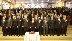 Ağrı'nın Düşman İşgalinden Kurtuluşu'nun 104'üncü Yıl Dönümü Dolayısıyla Program Düzenlendi