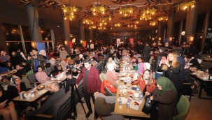 AK PARTİ AĞRI'DA İFTAR VE SAHUR PROGRAMLARINA DEVAM EDİYOR