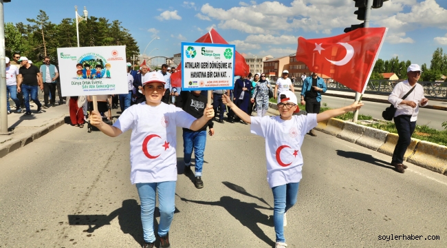  Ağrı'da Sıfır Atık Parolasıyla "81 İlde 81 Milyar Adım Çevre Yürüyüşü" Düzenlendi