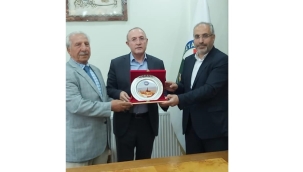 ÖZYOLCU, DOĞUBAYAZIT'TA TACİRLERİ DİNLEDİ