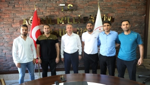 SPORCU ÖĞRENCİLER MÜDÜR KÖKREK VE MÜDÜR BUDAK'I ZİYARET ETTİLER