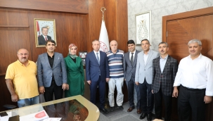 Kökrek, İlkyardım Eğitimini tamamlayan milli eğitim yöneticilerine İlkyardımcı Sertifikalarını verdi.