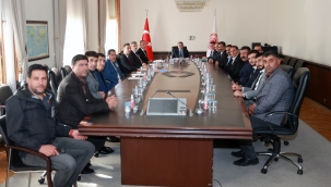 ​​​​​​​EKREM ÇELEBİ, DİYADİN İLÇEMİZE DOĞAL GAZ HAYIRLI OLSUN