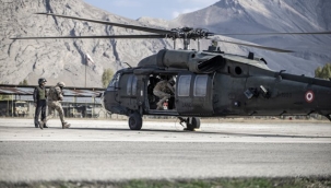AĞRI DAĞI BÖLGESİNDE İHA, SİHA VE SKORSKY HELİKOPTERLERİ İLE TATBİKAT