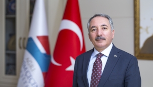 AİÇÜ Rektörü Prof. Dr. Karabult'un "İstiklal Marşının Kabulü ve M. Akif Ersoy'u Anma Günü" İçin Yayınlamış Oldukları Kutlama Mesajı