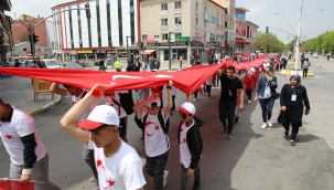  19 Mayıs Atatürk'ü Anma, Gençlik ve Spor Bayramı Ağrı'da törenle kutlandı.