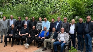 44 YIL SONRA BİR ARAYA GELDİLER