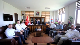 AİÇÜ Rektörü KARABULUT, İİBF Dekanı YILMAZ'a Hayırlı Olsun Ziyaretinde Bulundu